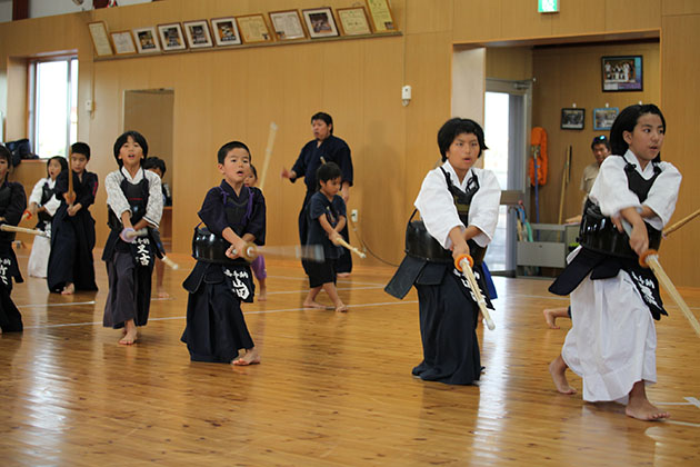 嘉手納少年剣道クラブ